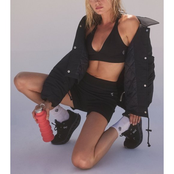 🎉LAST CHANCE🎉 FP MOVEMENT Off The Bleachers Coaches Jacket / Black - Picture 3 of 11